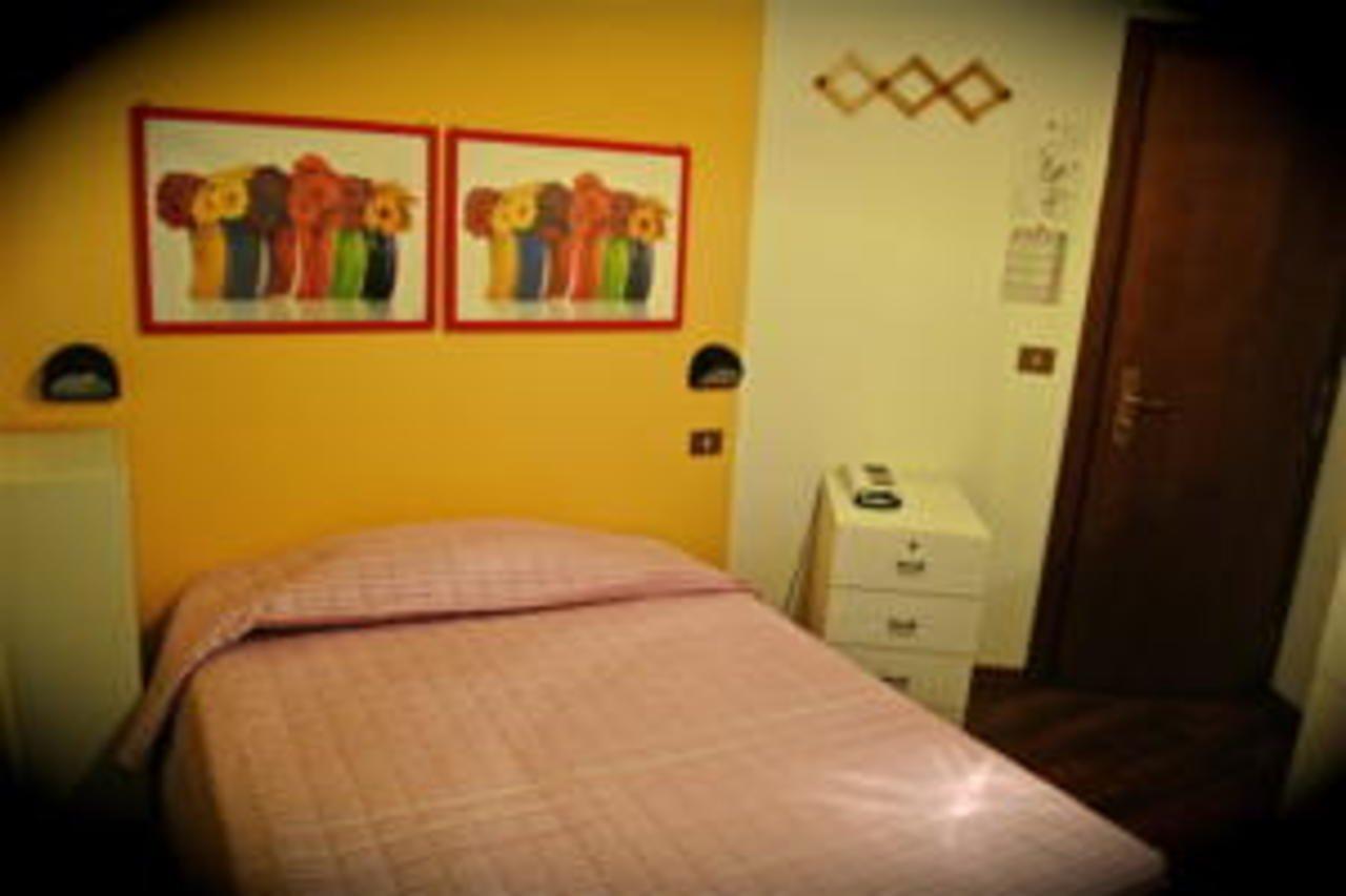 Twelve Hotel Moncalieri Extérieur photo